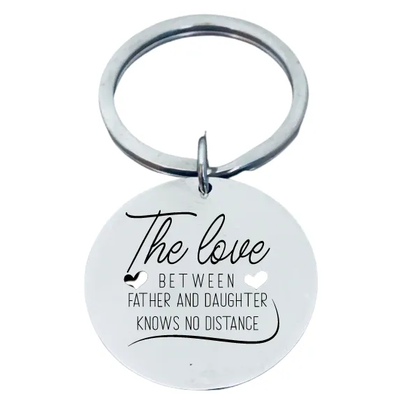 Personalized Father-Daughter Keychain - Heartfelt Gift Celebrating Unbreakable Bond Across Any Distance